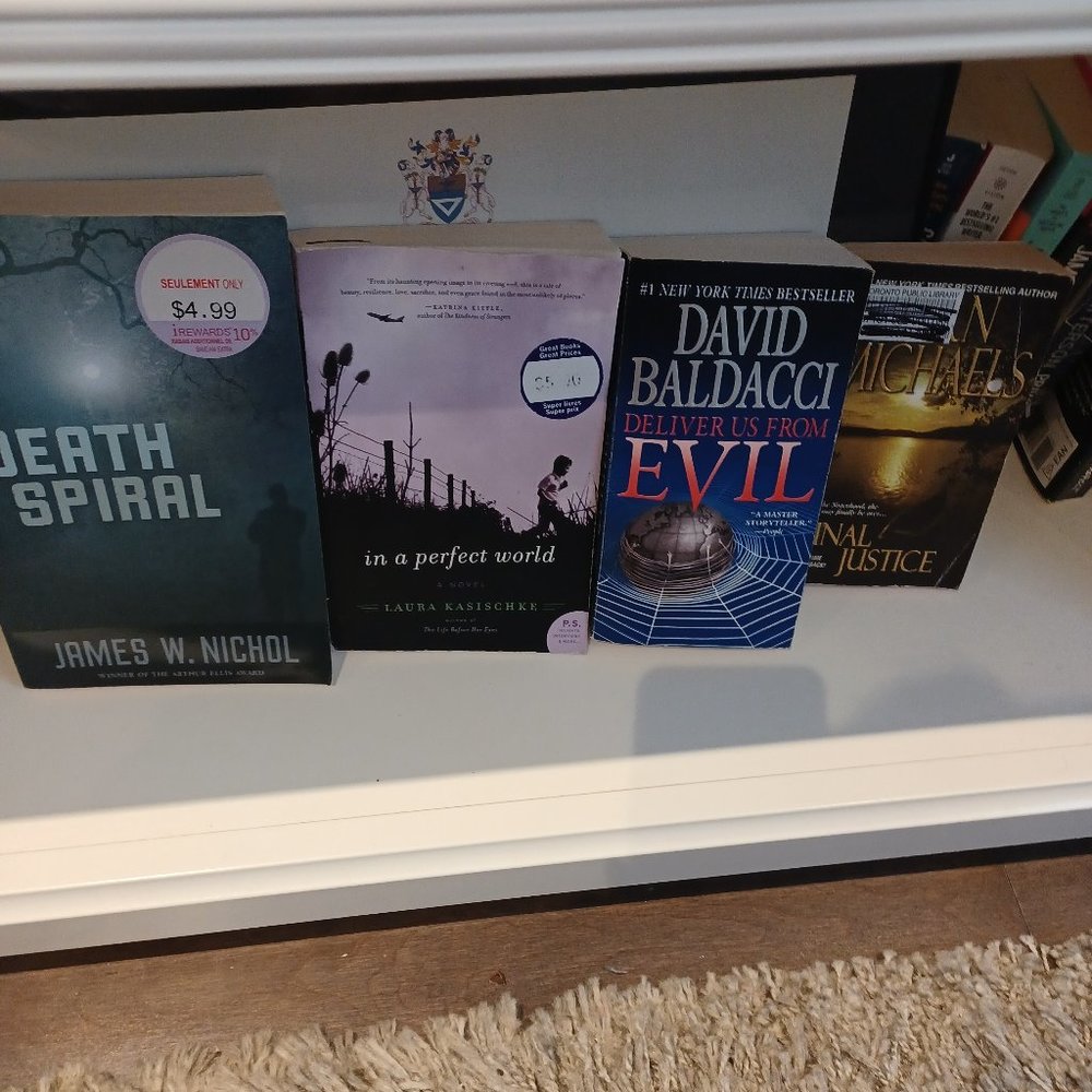 ⭐4for $12 BOOKS